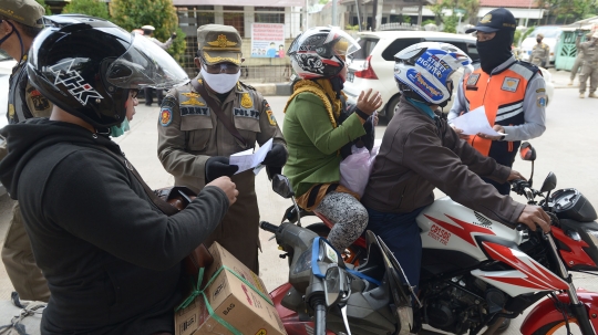 Pemeriksaan Surat Izin Keluar Masuk Jakarta