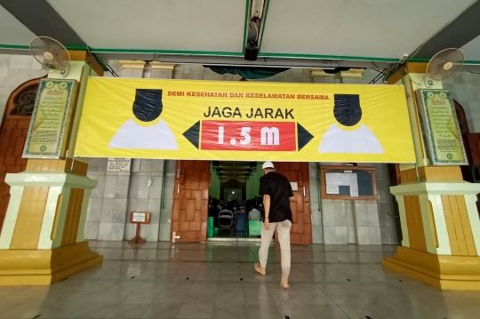 Masjid Kauman Semarang Kembali Gelar Salat Jumat di Tengah Pandemi