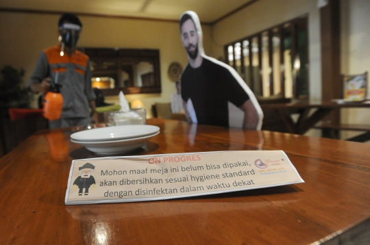 Menengok Rumah Makan yang Terapkan Protokol Kesehatan Menyambut New Normal