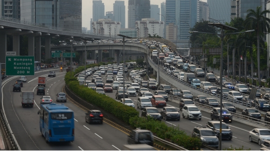 Potret Lalu Lintas Ibu Kota yang Kembali Macet