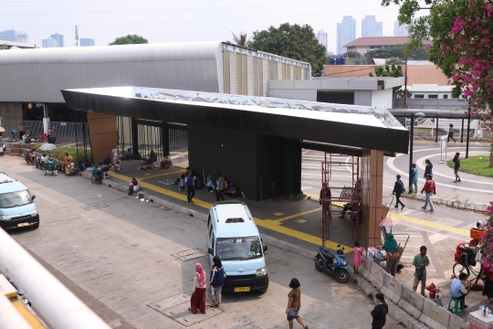 Menengok Kawasan Integrasi Antarmoda di Stasiun Tanah Abang