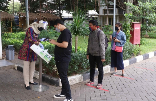 Perpustakaan Nasional Terapkan Protokol Kesehatan di Hari Pertama Dibuka