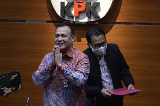 KPK Tahan Dua Tersangka Korupsi PT Dirgantara Indonesia