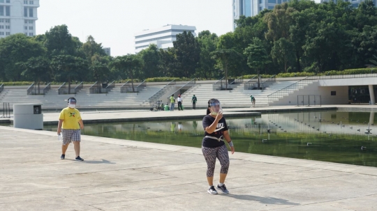 Suasana Taman Lapangan Banteng Usai Kembali Dibuka