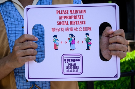 Disneyland Hong Kong Buka Kembali Setelah Tutup 5 Bulan