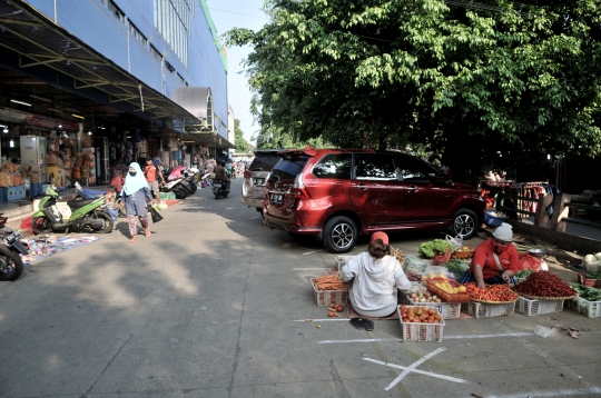 Physical Distancing di Pasar Tradisional