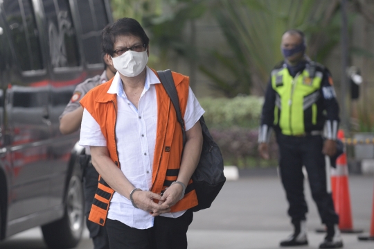 Tersangka Korupsi RTH Bandung Herry Nurhayat Jalani Sidang