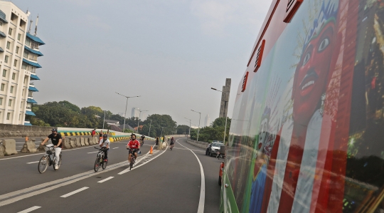 Suasana CFD di Jalan Layang Antasari