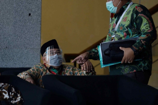 KPK Periksa Tiga Mantan Anggota DPRD Jambi Terkait Suap RAPBD