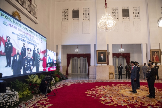 Peringatan HUT Bhayangkara ke-74 Dilaksanakan Secara Virtual di Istana Negara