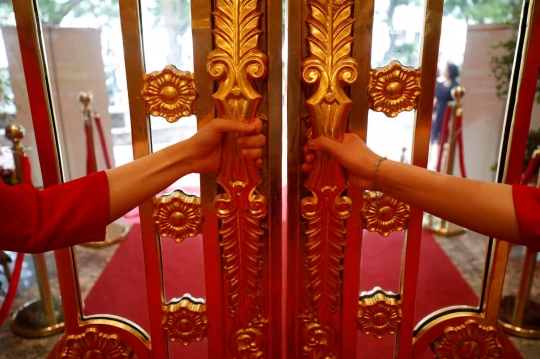 Mewahnya Hotel Berlapis Emas di Vietnam