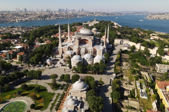 Menyusuri Museum Hagia Sophia, Bekas Katedral yang Akan Diubah Jadi Masjid