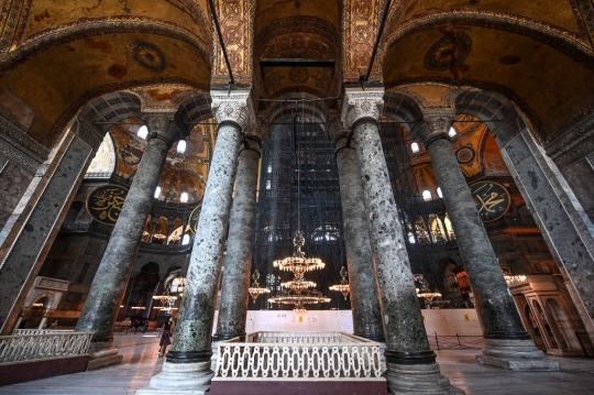 Menyusuri Museum Hagia Sophia, Bekas Katedral yang Akan Diubah Jadi Masjid