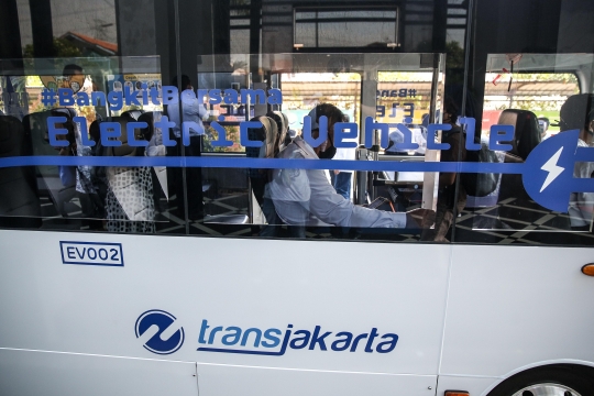 Bus Listrik TransJakarta Mulai Diuji Coba