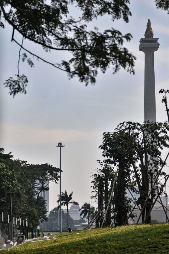 Revitalisasi Plaza Senayan Monas Hampir Rampung