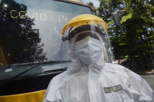 Bus Sekolah Beralih Fungsi untuk Angkut Pasien Covid-19