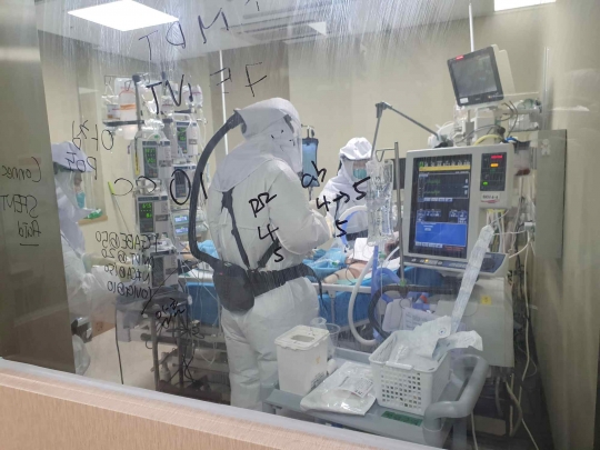 Rumah Sakit di Korea Selatan Tunjukkan Foto Paru-Paru Pasien Corona