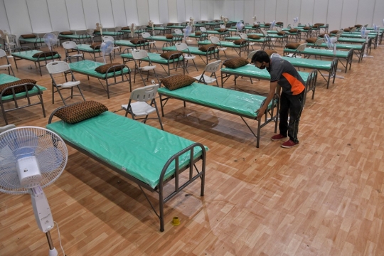Penampakan Interior Salah Satu Rumah Sakit Covid Terbesar Dunia