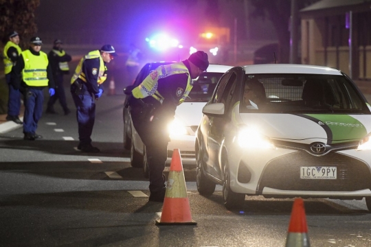 Kasus Covid-19 Melonjak, Australia Kembali Lockdown Melbourne