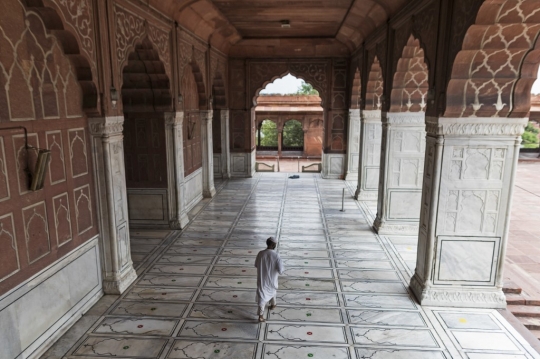 Masjid Terbesar di India Kembali Dibuka