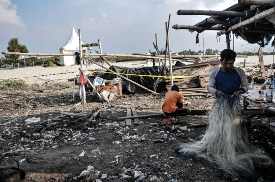 Denyut Kehidupan Nelayan di Sekitar Reklamasi Ancol