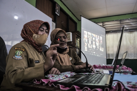 Hari Pertama Tahun Ajaran Baru 2020 di Tengah Pandemi