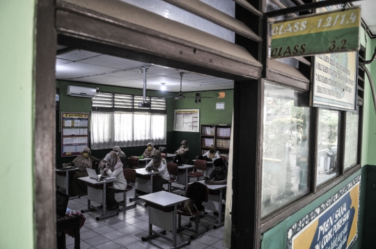 Hari Pertama Tahun Ajaran Baru 2020 di Tengah Pandemi