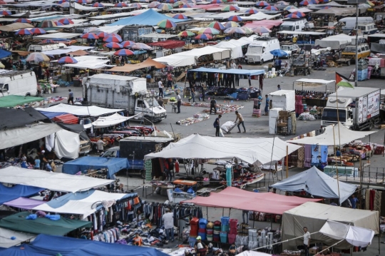 Aktivitas Pasar Tradisional di Gaza Saat Pelonggaran Lockdown