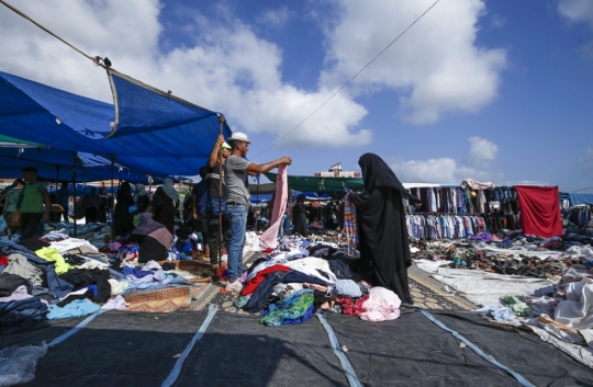 Aktivitas Pasar Tradisional di Gaza Saat Pelonggaran Lockdown