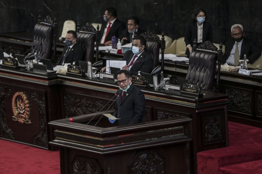DPR Sahkan Perppu Pilkada Jadi UU