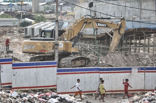 Proyek Tol Becakayu Seksi 1A Molor dari Target