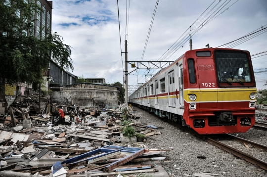 Nestapa Korban Penggusuran Kampung Bandan Bertahan di Tenda Pengungsian