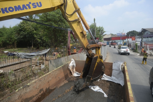 Memantau Proyek Penyediaan Air Bersih di Tangerang Selatan