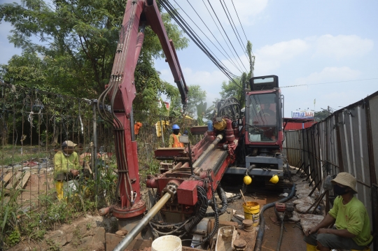 Memantau Proyek Penyediaan Air Bersih di Tangerang Selatan