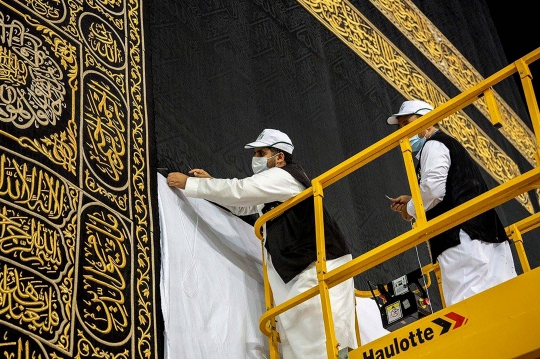 Melihat Persiapan Masjidil Haram Jelang Ibadah Haji di Tengah Pandemi