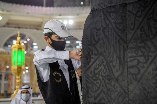 Melihat Persiapan Masjidil Haram Jelang Ibadah Haji di Tengah Pandemi