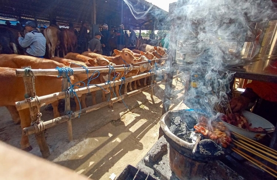 Menengok Kesibukan Pasar Hewan Ambarawa Jelang Idul Adha