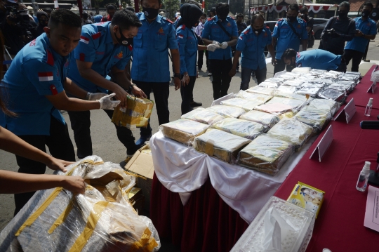 Polisi Ungkap Kasus Sindikat Penyelundupan Narkotika Jaringan Sumatera-Jawa