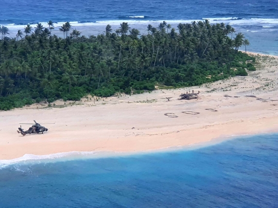 Tanda SOS Selamatkan Tiga Pelaut Terdampar di Pulau Terpencil Pasifik