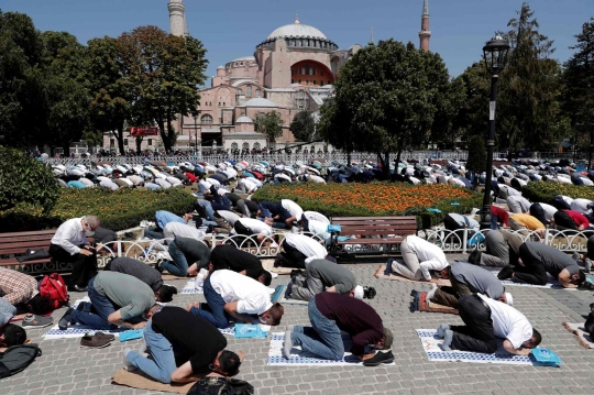 Suasana Salat Jumat Pekan Kedua di Masjid Hagia Sophia