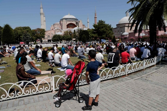 Suasana Salat Jumat Pekan Kedua di Masjid Hagia Sophia