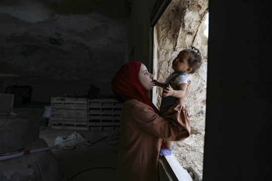 Meratapi Penghuni Rumah Gua di Palestina Terancam Penggusuran Israel