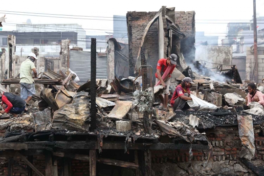 Kerusakan Akibat Kebakaran di Kawasan Duri Utara Tambora