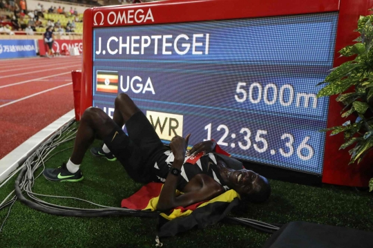 Lari 5.000 Meter, Pelari Uganda Cetak Rekor Baru Dunia