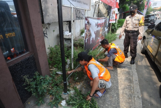 Razia Masker di Depok yang Kembali Zona Merah Covid-19