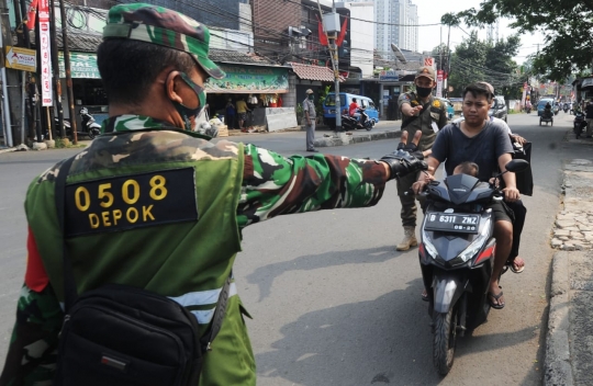 Razia Masker di Depok yang Kembali Zona Merah Covid-19