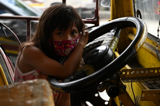 Nestapa Sopir Jeepney Filipina Terpukul Pandemi Corona
