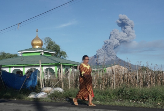 Erupsi Lagi, Sinabung Berstatus Siaga