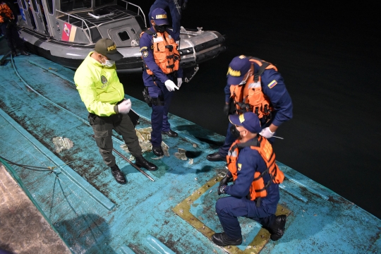 Kolombia Tangkap Kapal Laut Pembawa 1 Ton Lebih Kokain