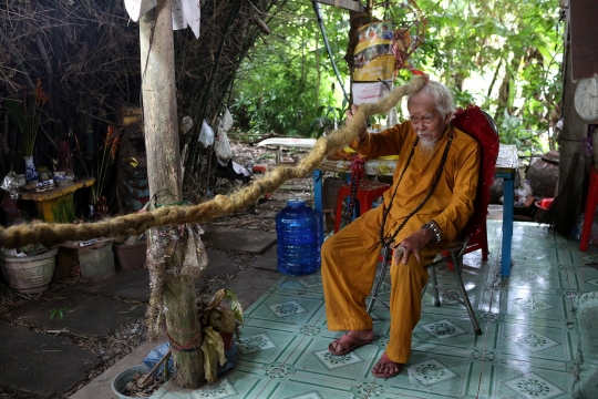 Kakek Asal Vietnam ini Tak Potong Rambut Selama 80 Tahun